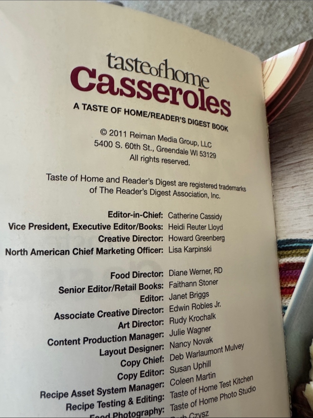 Taste of Home Casseroles 377 Recipe Dishes GUC Cookbook - Picture 3 of 5